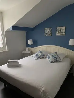 Tek Büyük veya İki Ayrı Yataklı Oda, Veranda