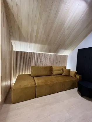 Junior Çatı Katı (Loft)