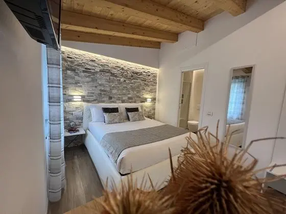 Superior Dört Kişilik Oda, Bahçeli