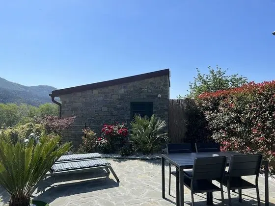 Superior Dört Kişilik Oda, Bahçeli