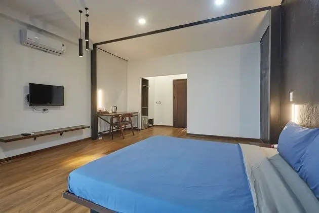 Deluxe Tek Büyük Yataklı Oda, Balkon, Nehir Manzaralı