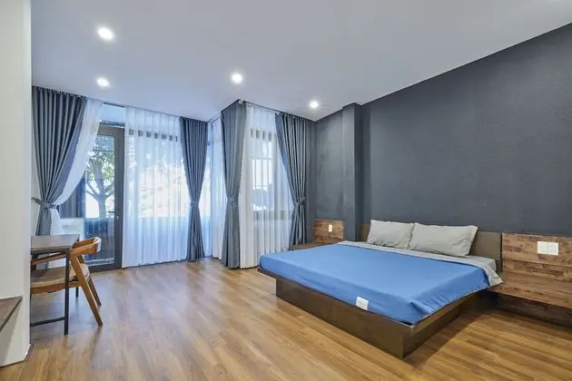 Deluxe Tek Büyük Yataklı Oda, Balkon, Nehir Manzaralı