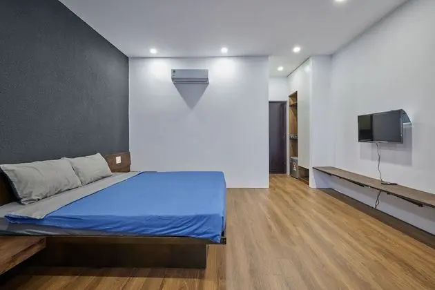 Deluxe Tek Büyük Yataklı Oda, Balkon, Nehir Manzaralı