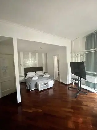 Deluxe Üç Kişilik Oda, Banyolu/Duşlu, Bahçe Manzaralı