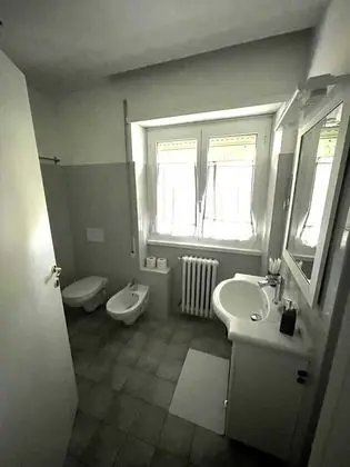 Deluxe Üç Kişilik Oda, Banyolu/Duşlu, Bahçe Manzaralı