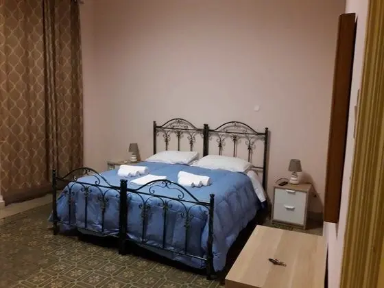 Dört Kişilik Oda, Ortak Banyo (Margherita)