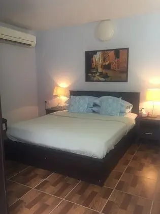 Tek Büyük Yataklı Oda (Blue)
