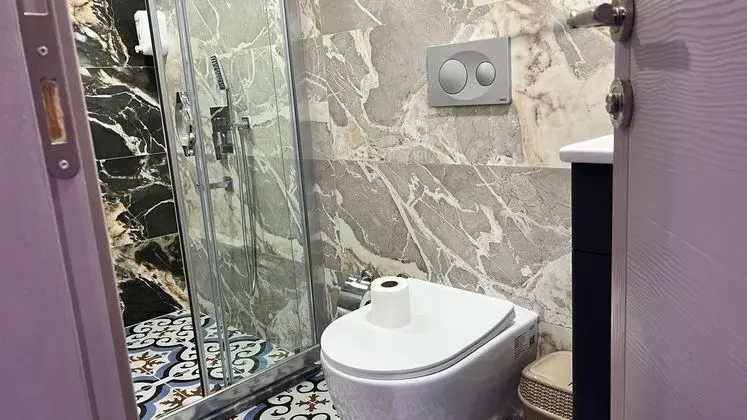 ŞÖMİNELİ JAKUZİLİ SÜİT