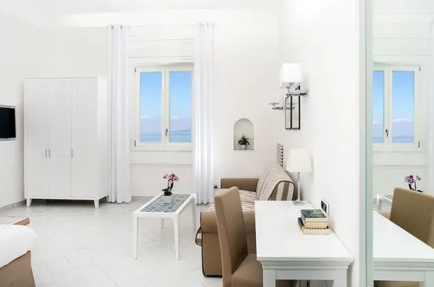 Junior Oda, Deniz Manzaralı