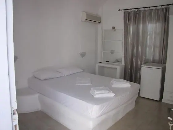 Standard Tek Büyük Yataklı Oda