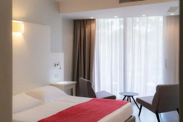 Comfort Tek Büyük veya İki Ayrı Yataklı Oda