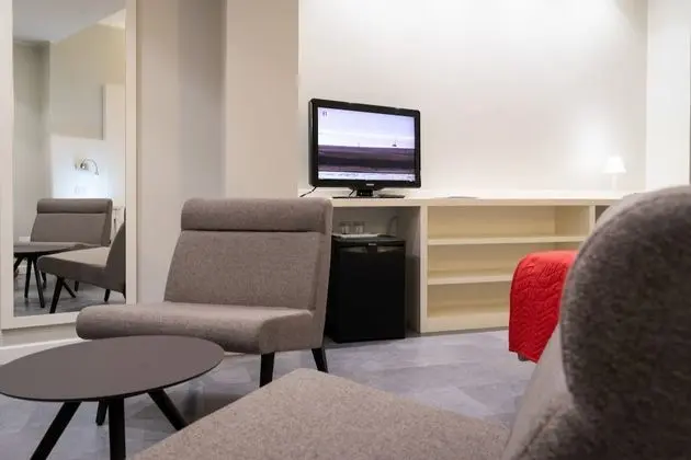 Comfort Tek Büyük veya İki Ayrı Yataklı Oda