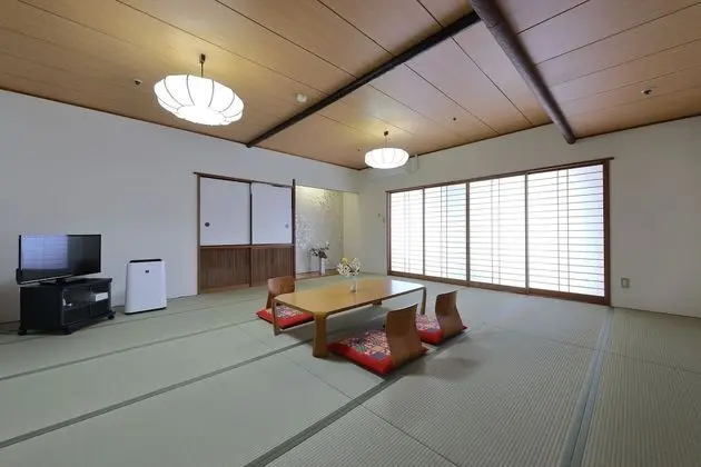 Traditional Oda, Sigara İçilmez (Japanese-Style, 18 tatami mats)