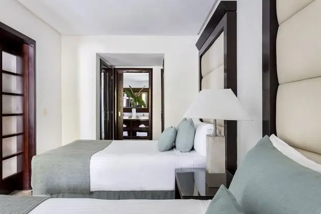 Garden Master Suite