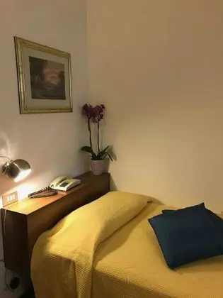 Tek Kişilik Oda, Bahçe Manzaralı