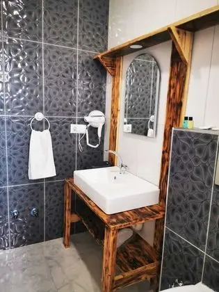 Economy Üç Kişilik Oda