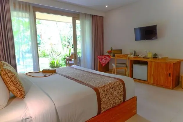 Deluxe Oda, Balkon, Bahçe Manzaralı