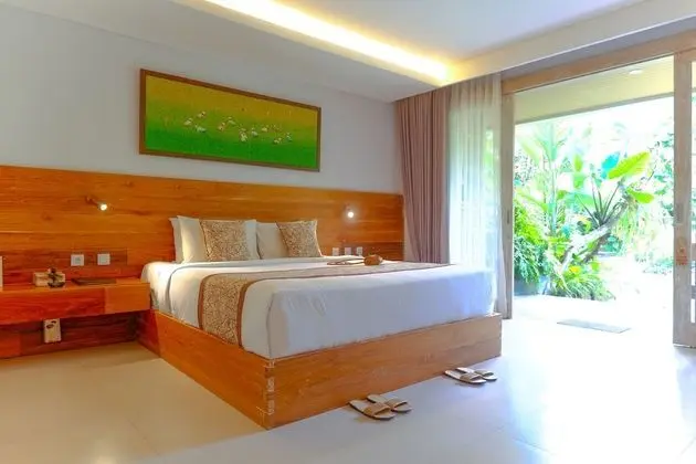 Deluxe Oda, Balkon, Bahçe Manzaralı