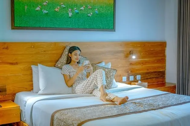 Deluxe Oda, Balkon, Bahçe Manzaralı