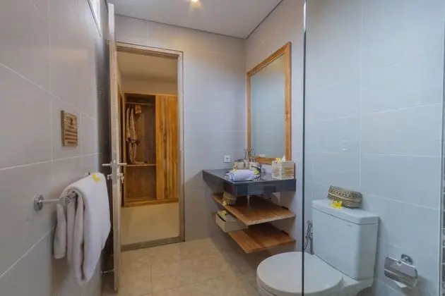 Deluxe Oda, Balkon, Bahçe Manzaralı