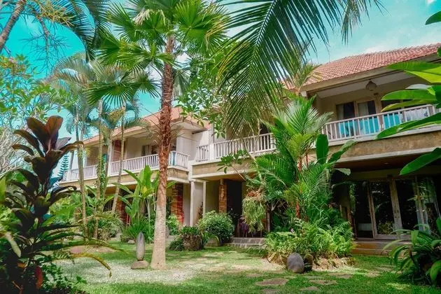 Deluxe Oda, Balkon, Bahçe Manzaralı