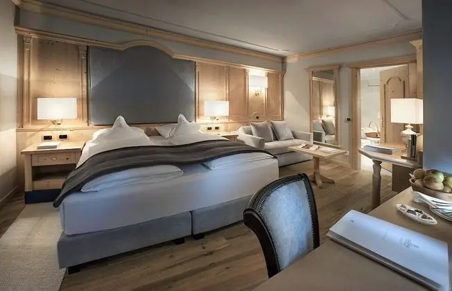 Comfort Tek Büyük Yataklı Oda