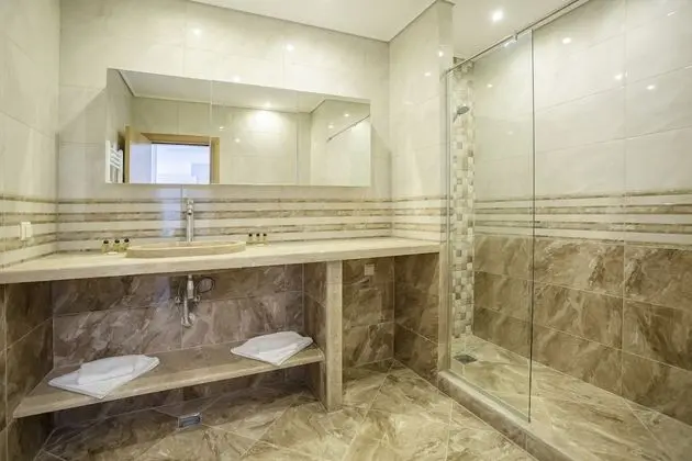Comfort Apart Daire, 2 Yatak Odası, Balkon, Deniz Manzaralı