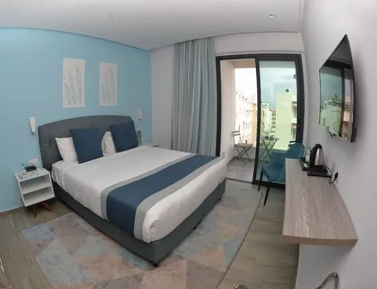 Panoramic Tek Büyük Yataklı Oda, Sigara İçilebilir