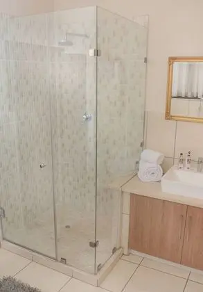Standard Tek Büyük Yataklı Oda, 1 En Büyük (King) Boy Yatak, Zemin Kat