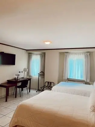 Süit, 2 Çift Kişilik Yatak