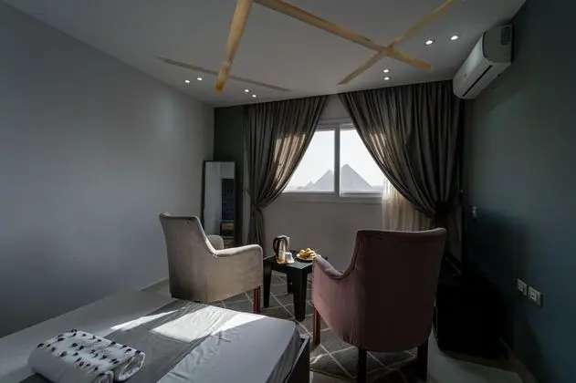 Deluxe Double or Twin Room,Pyramids View