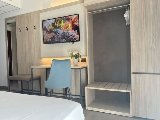 Deluxe Tek Büyük Yataklı Oda