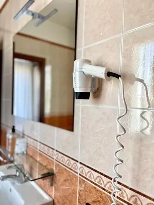 Economy Tek Büyük Yataklı Oda