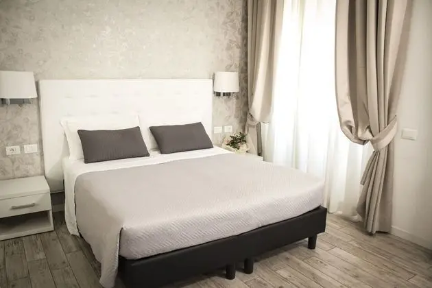 Design Üç Kişilik Oda