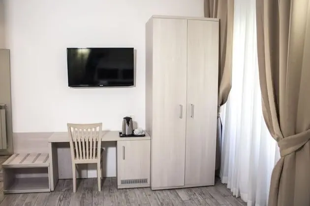 Tek Büyük Yataklı Oda