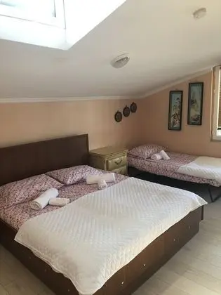 Tek Büyük Yataklı Oda, 1 Büyük (Queen) Boy Yatak