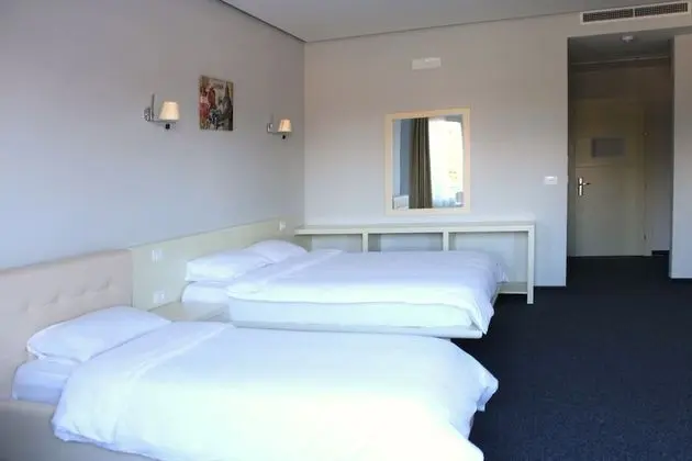 Standard Üç Kişilik Oda, Balkon