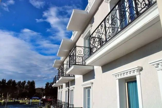 Standard Üç Kişilik Oda, Balkon