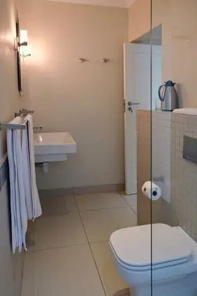 Tek Büyük Yataklı Oda, 1 Büyük (Queen) Boy Yatak, Banyolu/Duşlu (Queen Room)