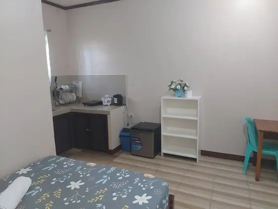 Stüdyo (Gardenview Room 2)