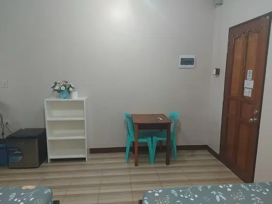 Stüdyo (Gardenview Room 2)