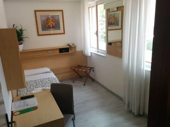 Standard Tek Kişilik Oda