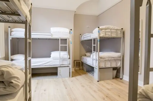 Standard Ortak Ranzalı Oda, Karma Ranzalı Oda, Banyolu/Duşlu (Sleep 8)