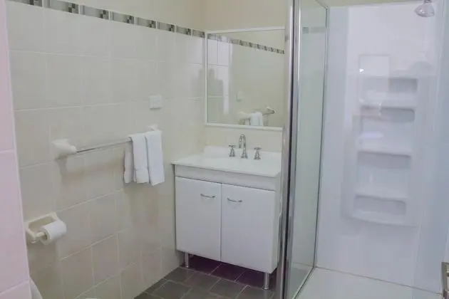 Comfort Tek Büyük Yataklı Oda, 1 Çift Kişilik Yatak, Banyolu/Duşlu