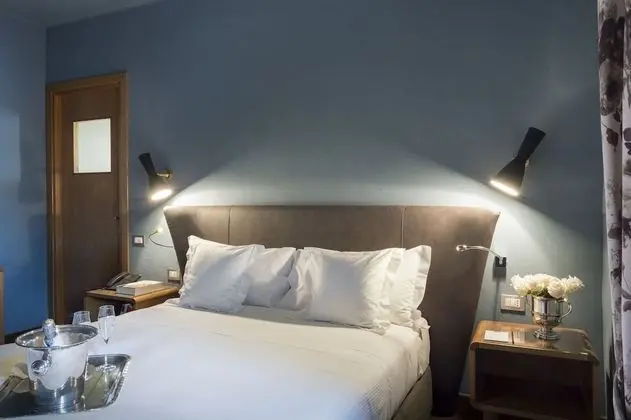 Tek Büyük veya İki Ayrı Yataklı Oda