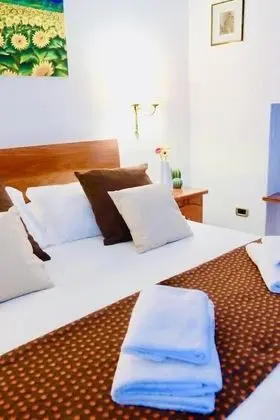 Classic Tek Büyük veya İki Ayrı Yataklı Oda