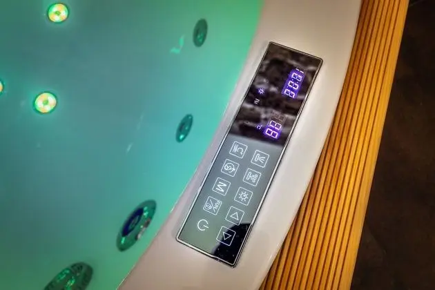 Luxury Stüdyo Süit, Jakuzi