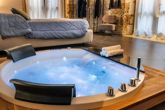 Luxury Stüdyo Süit, Jakuzi