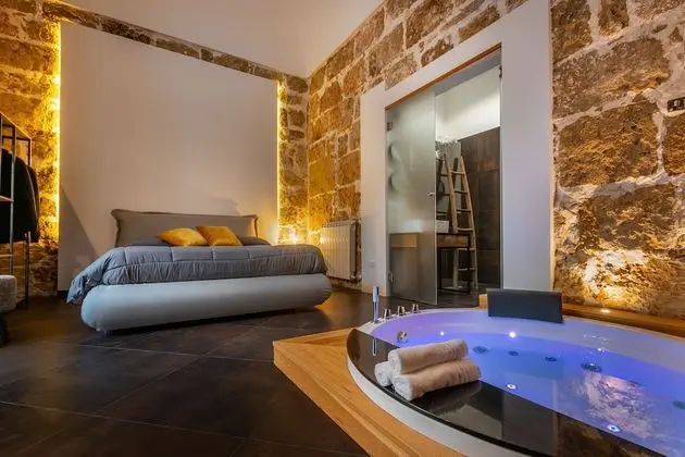 Luxury Tek Büyük Yataklı Oda, Jakuzi