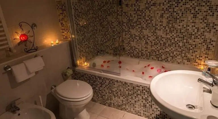 Standard Üç Kişilik Oda